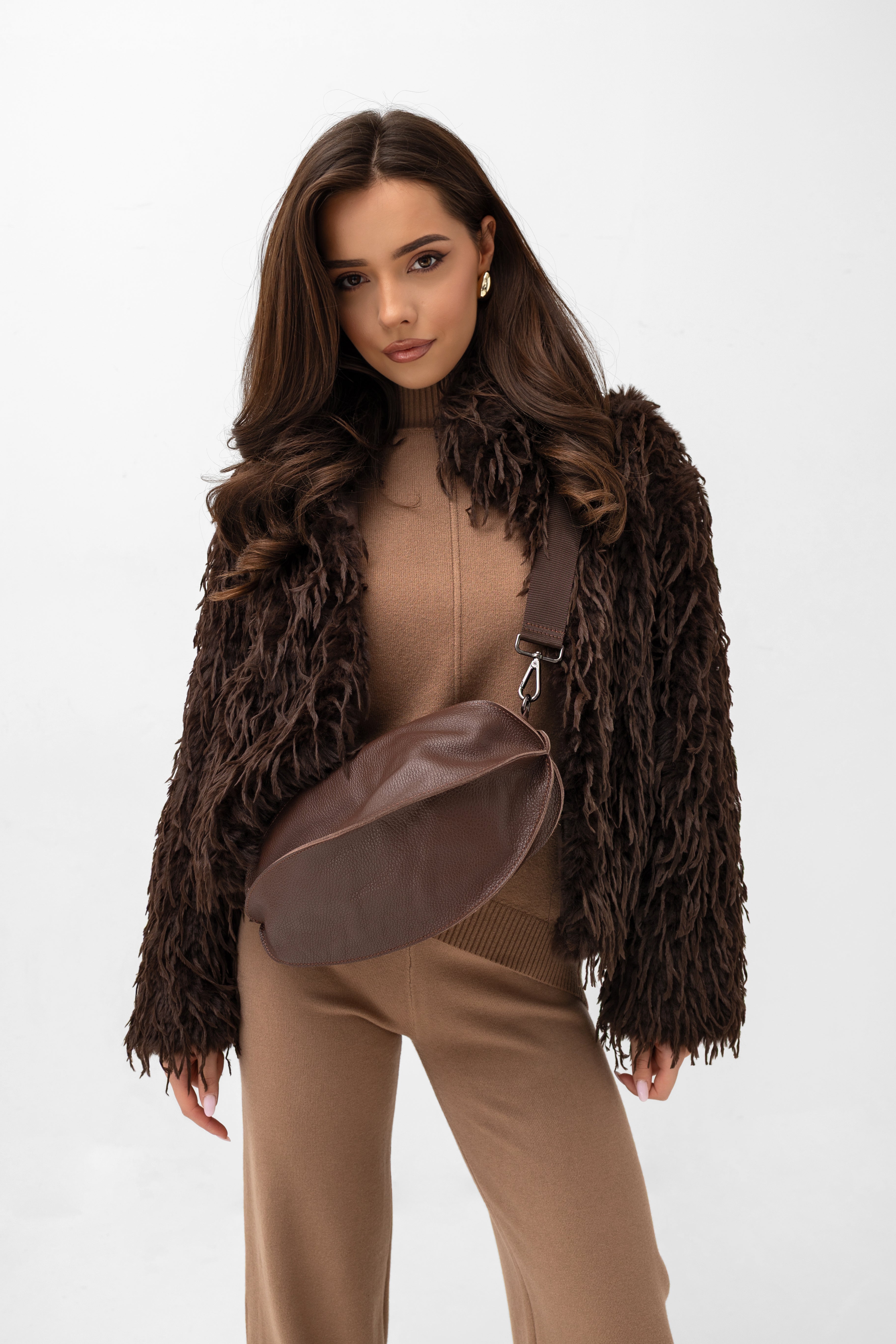 Limitowany drop Bastet by Agnieszka Włodarczyk, stworzony z myślą o miłośnikach mody | Spironik.pl