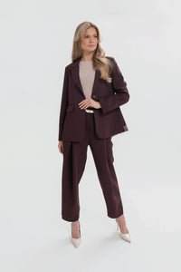 Damenjacke mit Spitzenbesatz. Farbe: Braun